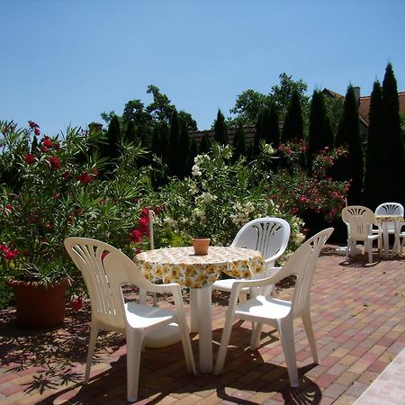 Magyar Apartmanhaz Iv. Zalakaros Exterior foto