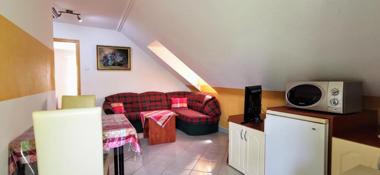 Magyar Apartmanhaz Iv. Zalakaros Exterior foto