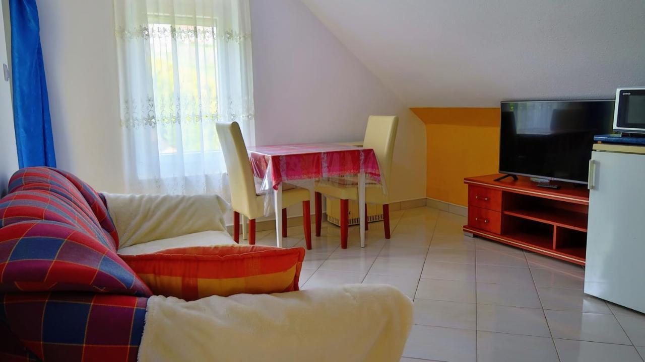 Magyar Apartmanhaz Iv. Zalakaros Exterior foto